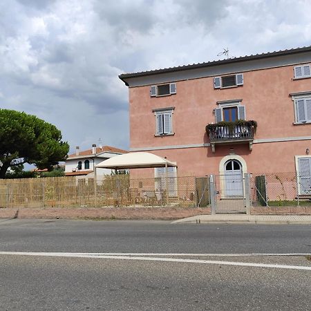Appartamento Vada Exterior photo